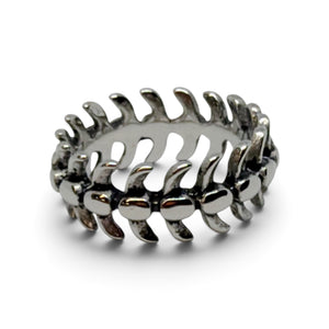 Spine Chain Ring