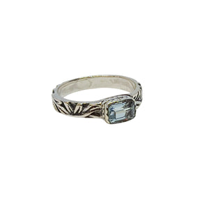 Faceted Blue Topaz Ring in Solid 925 Sterling Silver