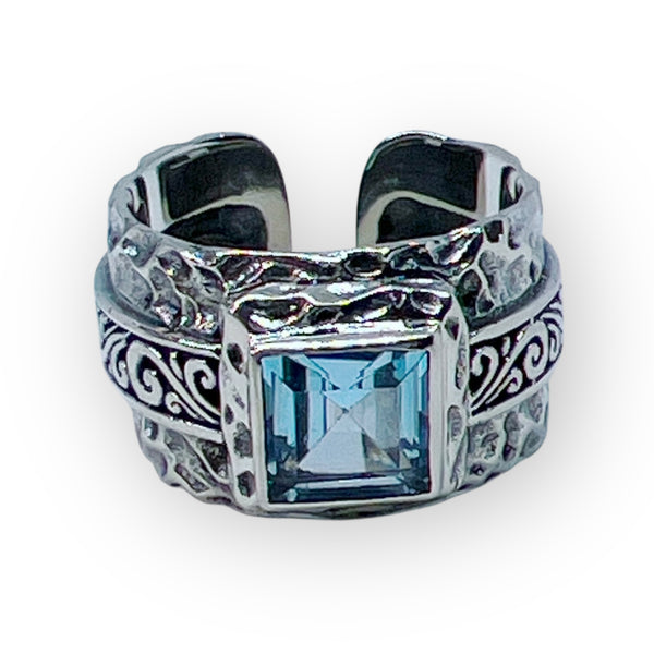 The Sovereign Scroll Ring