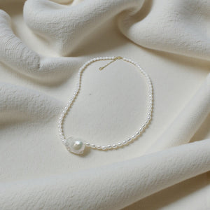 Celest Pearl Necklace