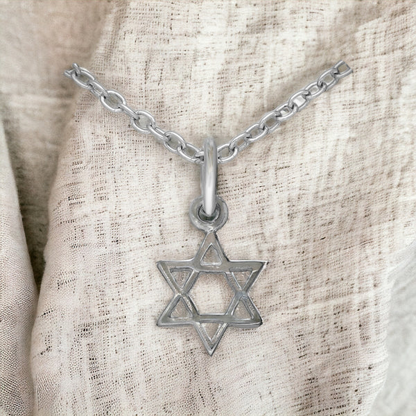 Star Of David Sterling Silver Pendant Necklace