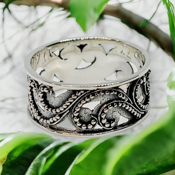 Traveling Vine Sterling Silver Ring