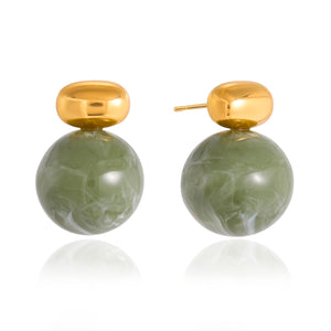 Everyday Huggie Earring