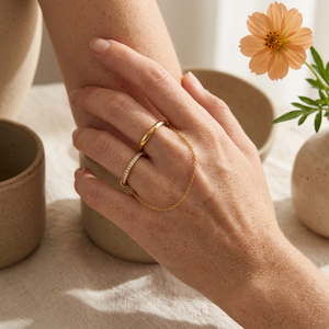 Chain-linked double ring lifestyle