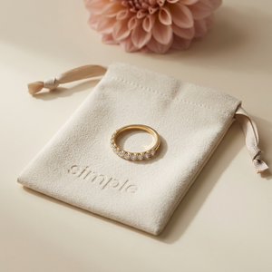 Thin Band Zircon Ring on pouch