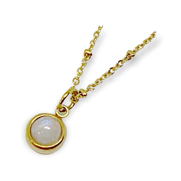 Simple Natural Design Round Gemstone Golden Necklace